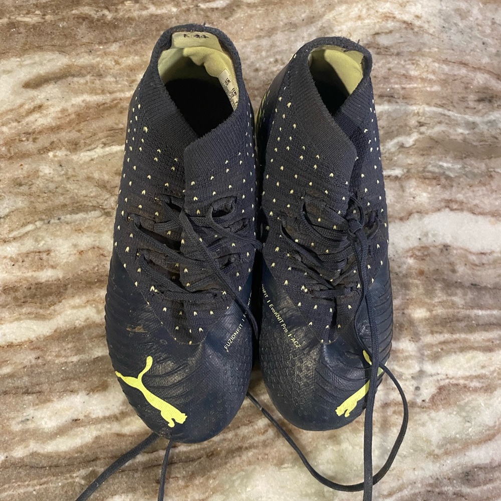 Kids Puma Cleats